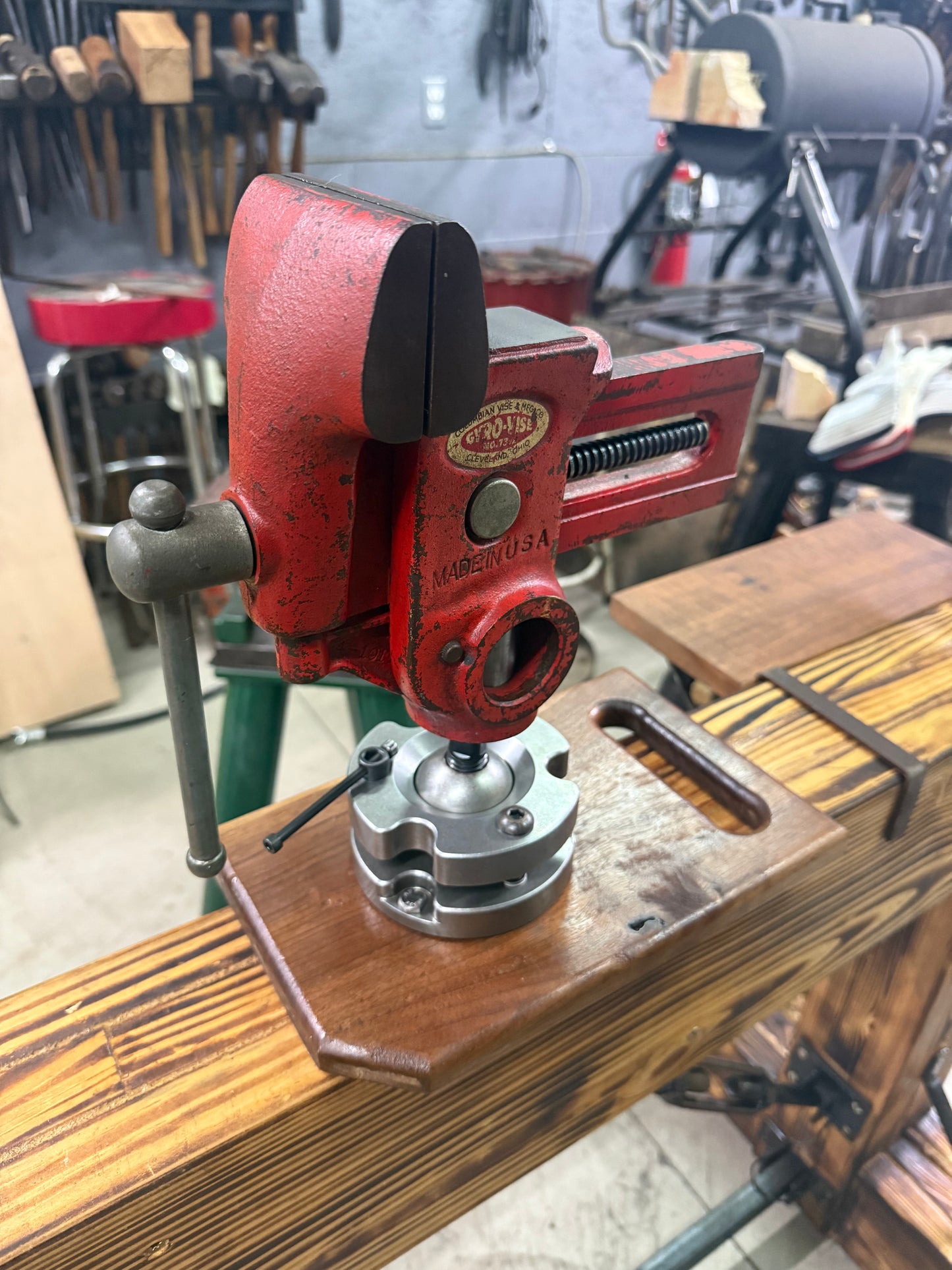 Original Gyro vise with upgraded ball base
