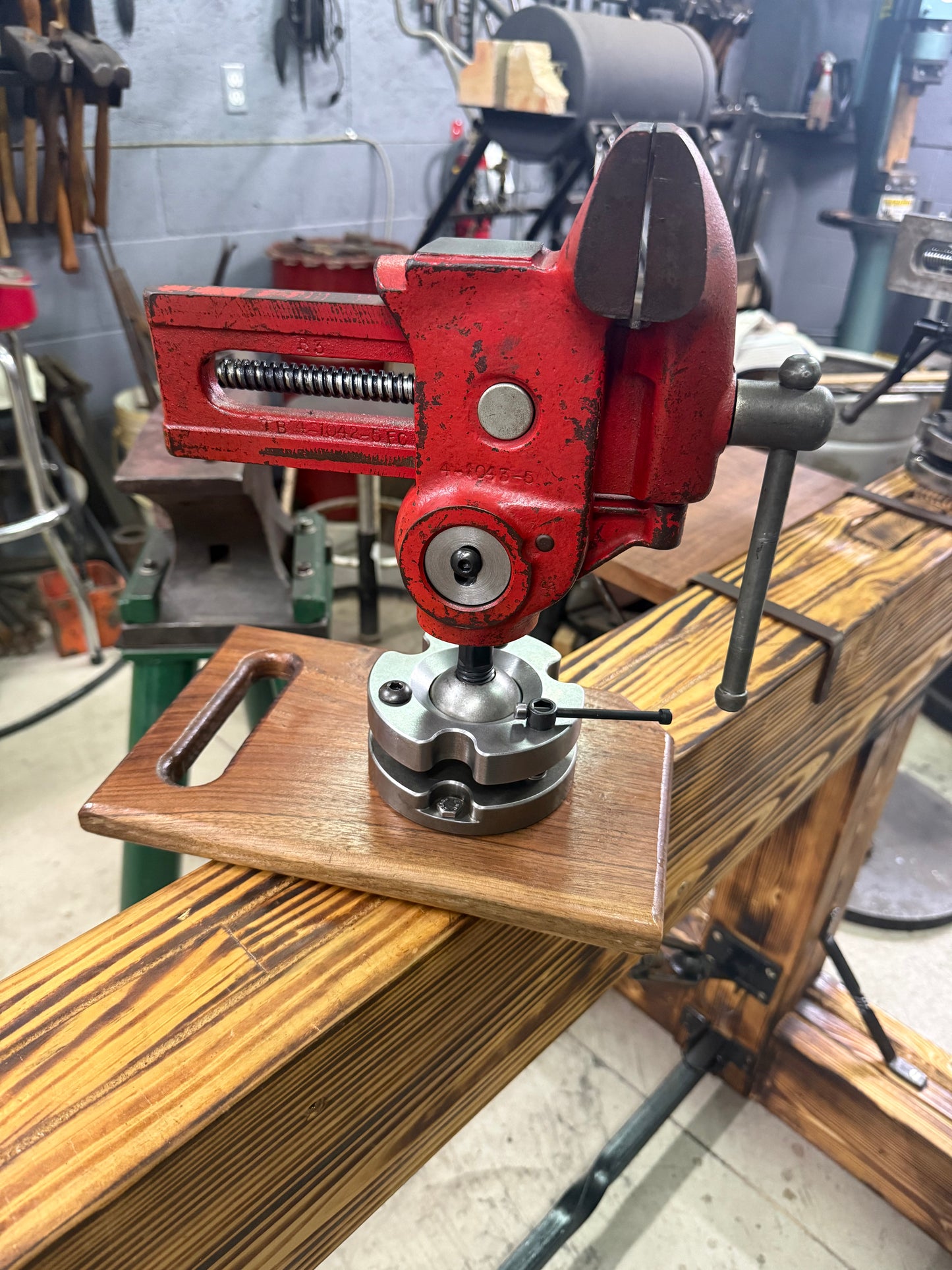 Original Gyro vise with upgraded ball base